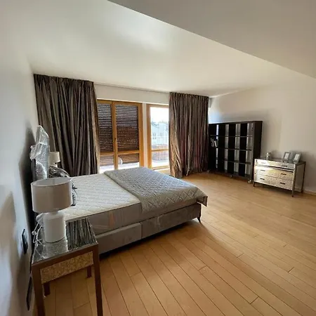 Avenue Foch Penthouse * Parigi